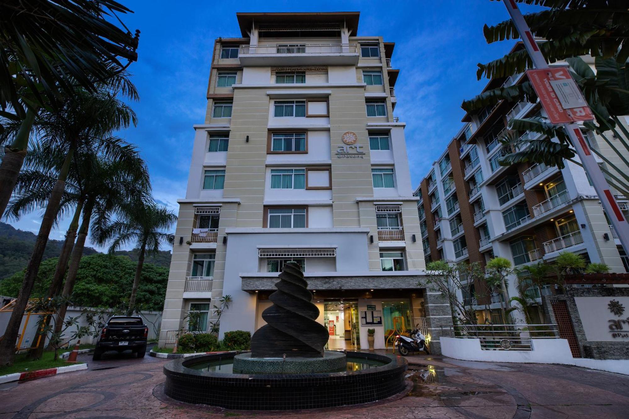 Icheck Inn Residences Patong Eksteriør billede